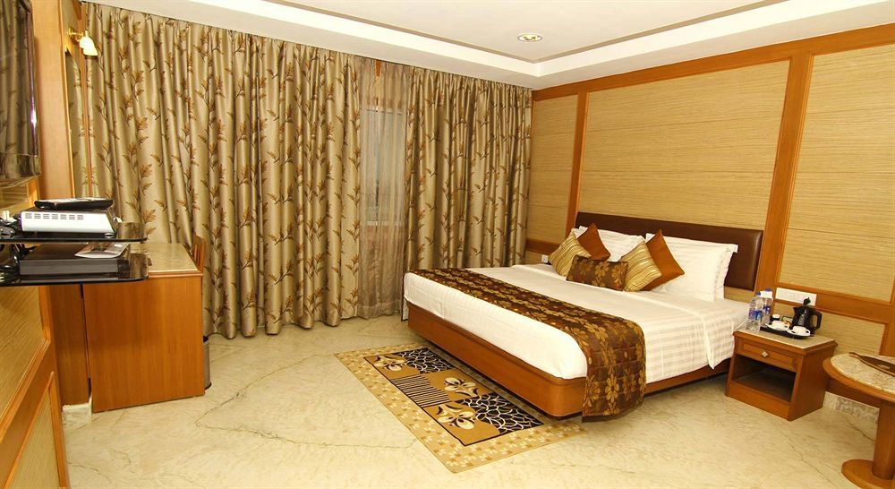 Hotel Jp Chennai Hotel 4*