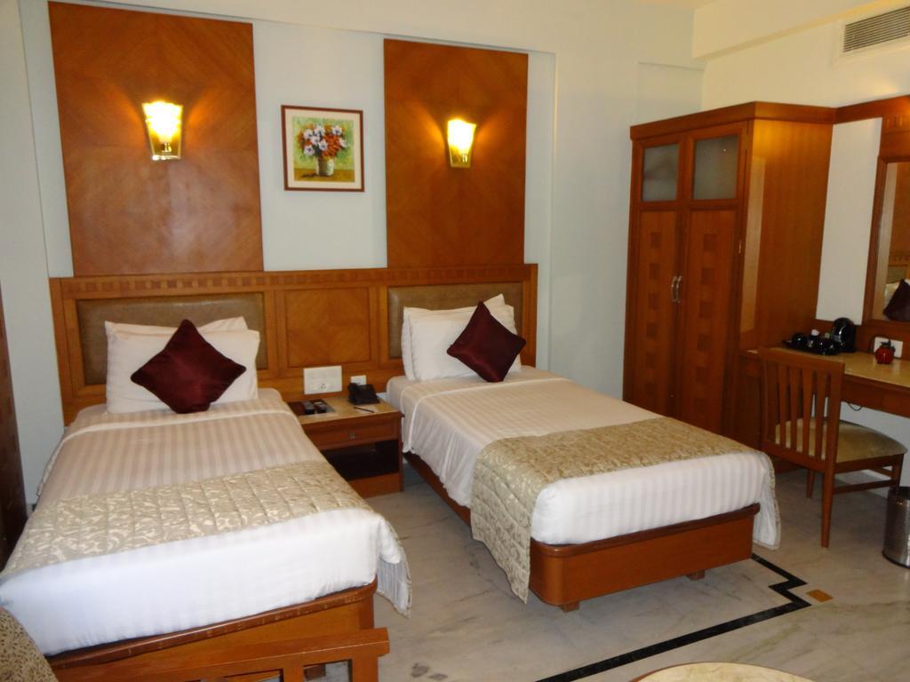 Hotel Jp Chennai Hotel Chennai